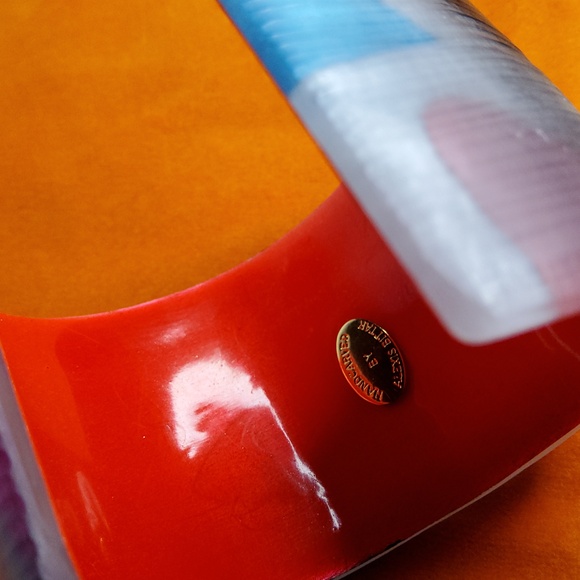 Alexis Bittar Fosted Geometric Lucite Bracelet - Picture 4 of 8